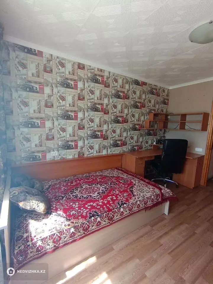2-комнатная квартира, этаж 5 из 10, 54 м², фотография 2