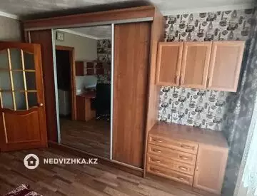 2-комнатная квартира, этаж 5 из 10, 54 м²