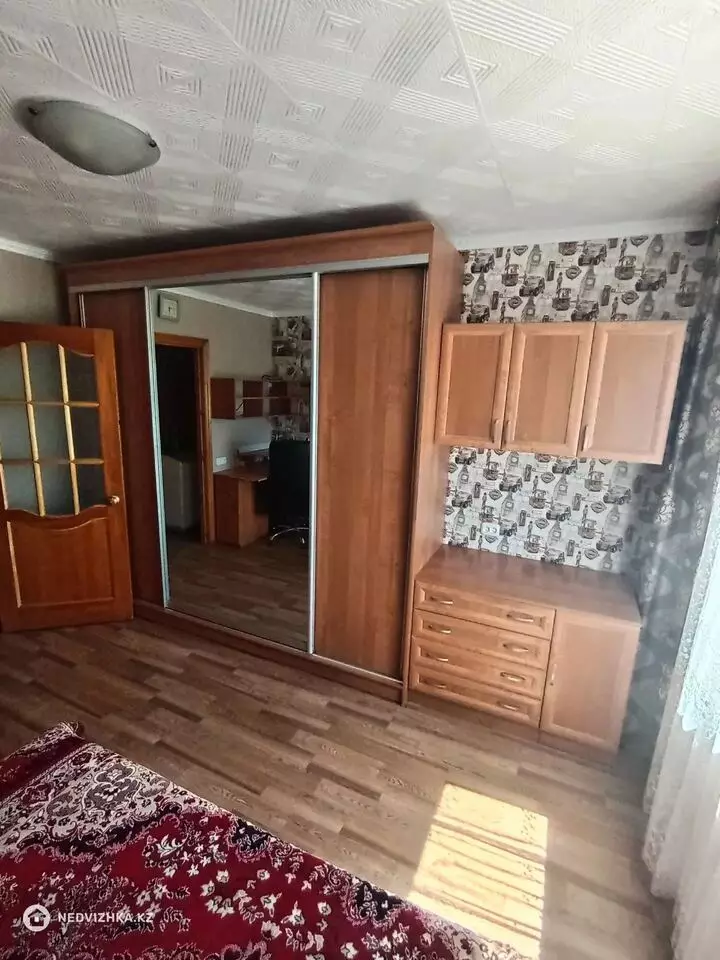 2-комнатная квартира, этаж 5 из 10, 54 м², фотография 4
