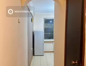 1-комнатная квартира, этаж 4 из 5, 30 м²