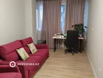 1-комнатная квартира, этаж 4 из 7, 48 м², миниатюра 2