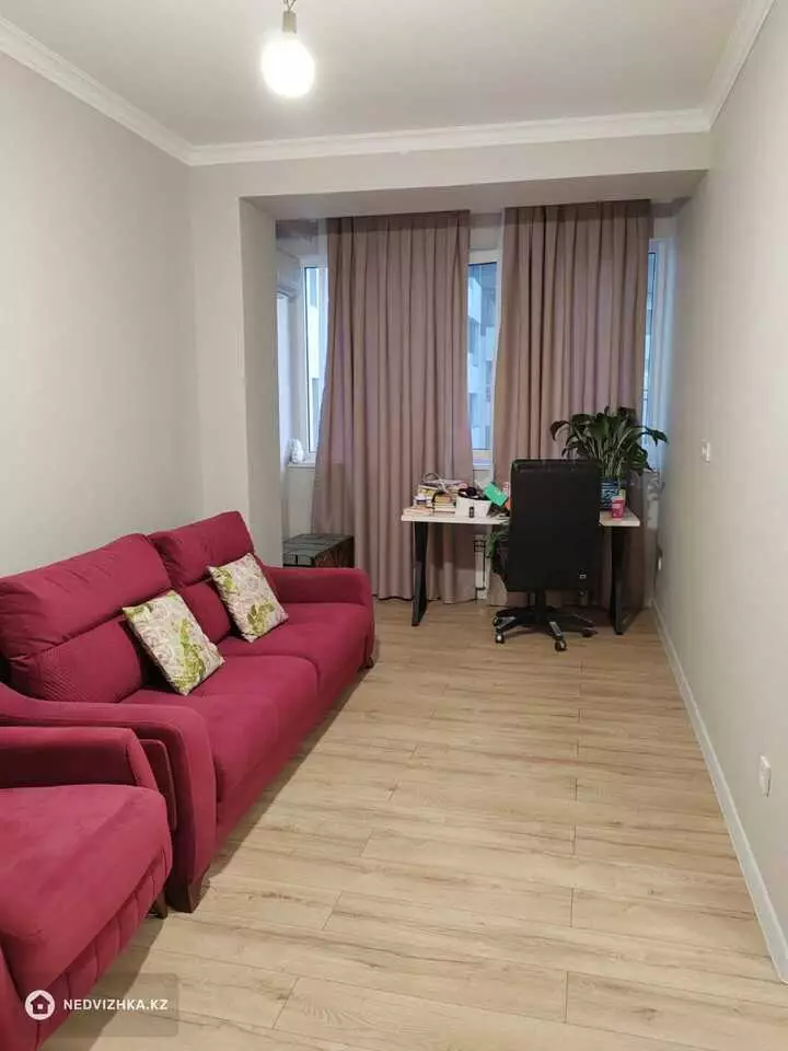 1-комнатная квартира, этаж 4 из 7, 48 м², фотография 2