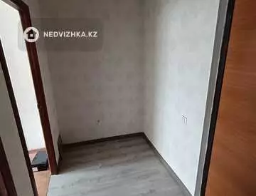 1-комнатная квартира, этаж 6 из 9, 36 м², миниатюра 8