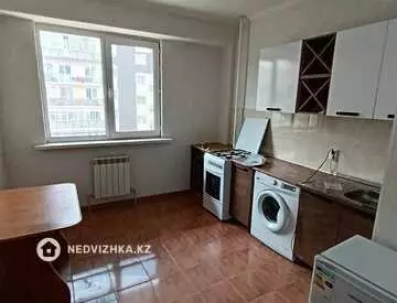 1-комнатная квартира, этаж 6 из 9, 36 м², миниатюра 5
