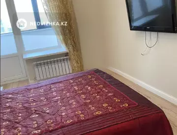 2-комнатная квартира, этаж 3 из 9, 56 м², миниатюра 6