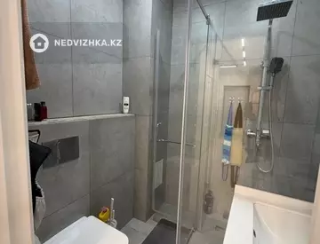 3-комнатная квартира, этаж 2 из 9, 79 м², миниатюра 9