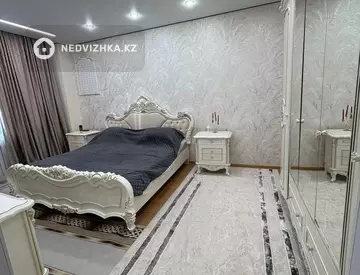 3-комнатная квартира, этаж 13 из 17, 82 м², миниатюра 10