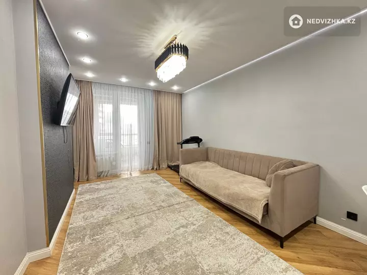 3-комнатная квартира, этаж 4 из 12, 86 м², фотография 5