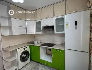1-комнатная квартира, этаж 4 из 12, 38 м², миниатюра 7