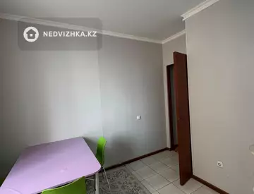 1-комнатная квартира, этаж 4 из 12, 38 м², миниатюра 8