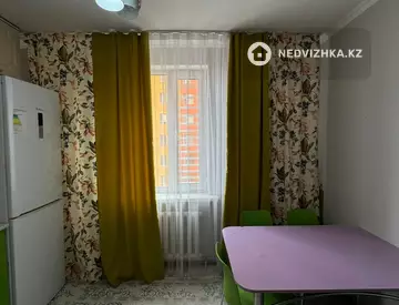 1-комнатная квартира, этаж 4 из 12, 38 м², миниатюра 9