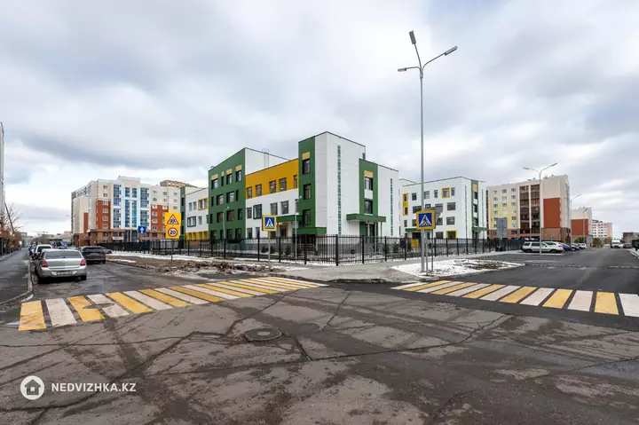 3-комнатная квартира, этаж 4 из 8, 80 м²