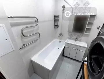 3-комнатная квартира, этаж 4 из 8, 80 м², миниатюра 11
