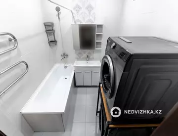 3-комнатная квартира, этаж 4 из 8, 80 м², миниатюра 12