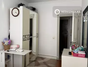 3-комнатная квартира, этаж 2 из 6, 81 м², миниатюра 10