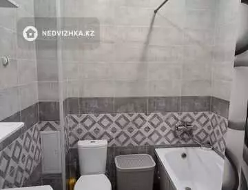 1-комнатная квартира, этаж 4 из 5, 54 м², миниатюра 6