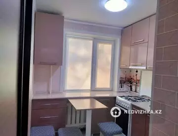 2-комнатная квартира, этаж 3 из 5, 43 м²