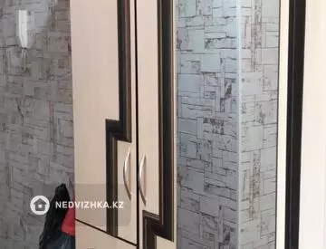 2-комнатная квартира, этаж 3 из 5, 43 м², миниатюра 11