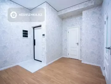 2-комнатная квартира, этаж 2 из 3, 48 м², миниатюра 11