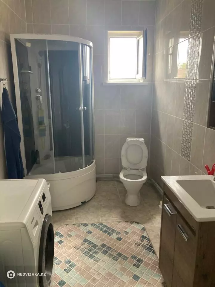 5-комнатный дом, 6 соток, 165 м²