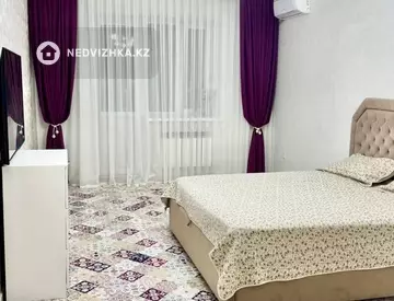 4-комнатная квартира, этаж 9 из 10, 114 м²
