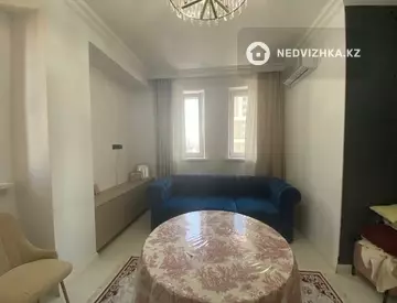 1-комнатная квартира, этаж 11 из 20, 38 м²
