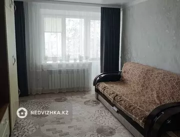 1-комнатная квартира, этаж 4 из 5, 32 м²