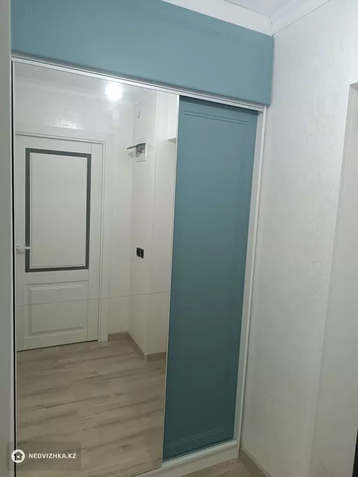 1-комнатная квартира, этаж 4 из 5, 32 м², фотография 5