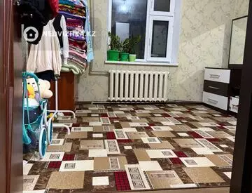 2-комнатная квартира, этаж 3 из 5, 50 м²