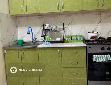 2-комнатная квартира, этаж 3 из 5, 50 м²