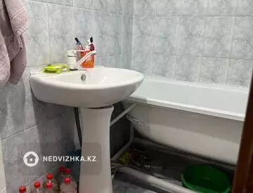 2-комнатная квартира, этаж 3 из 5, 50 м², миниатюра 6