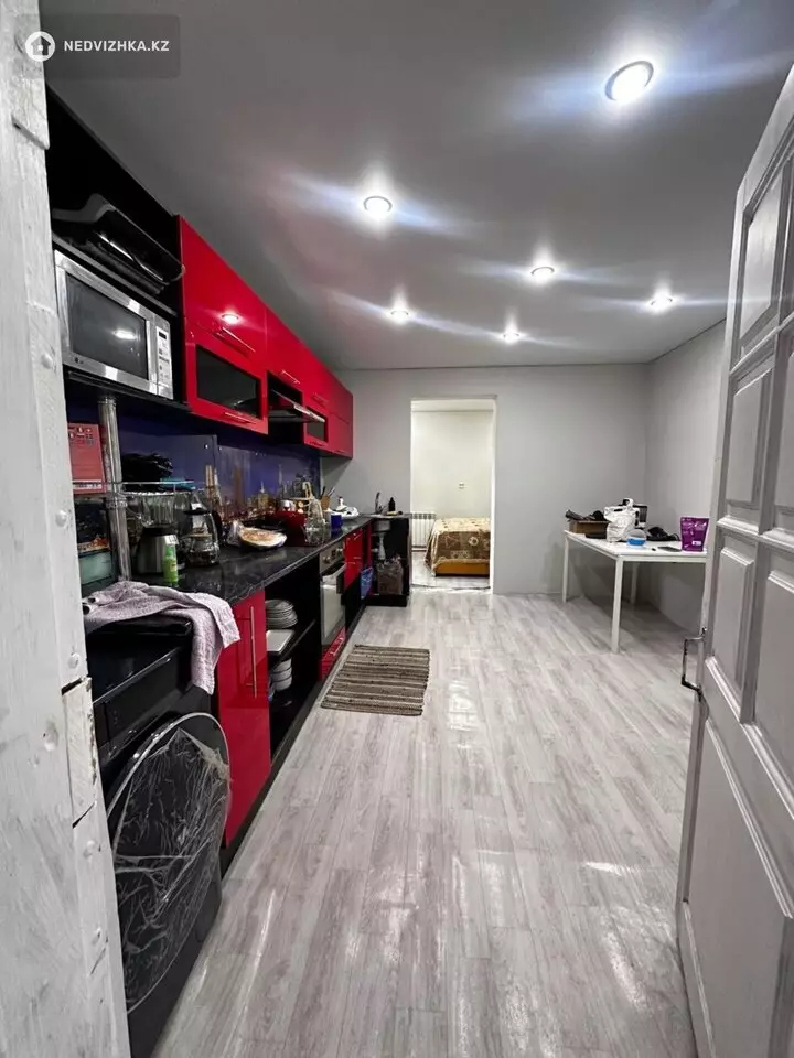 3-комнатный дом, 6 соток, 60 м², фотография 4