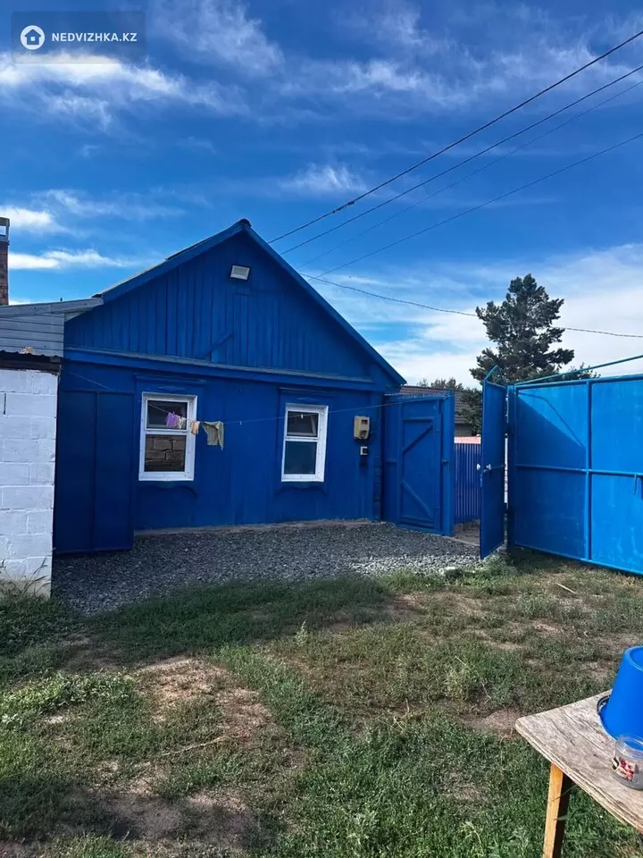 3-комнатная квартира, этаж 1 из 1, 70 м², фотография 2