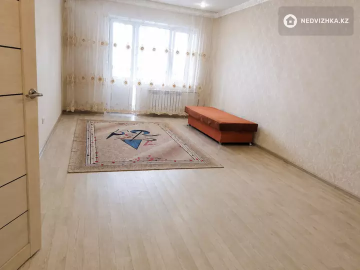 1-комнатная квартира, этаж 5 из 5, 44 м², фотография 4