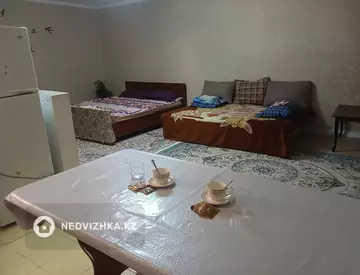 2-комнатная квартира, этаж 10 из 11, 60 м², По часам