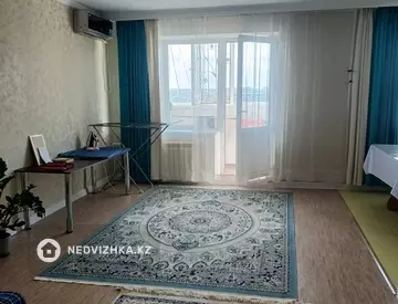 2-бөлмелі пәтер, қабат 10 барлық қабат саны 11, 60 м², По часам, 6-нобай