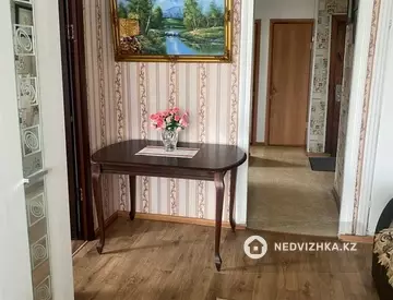 3-комнатная квартира, этаж 4 из 5, 50 м²
