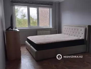 2-комнатная квартира, этаж 4 из 9, 59 м², миниатюра 1