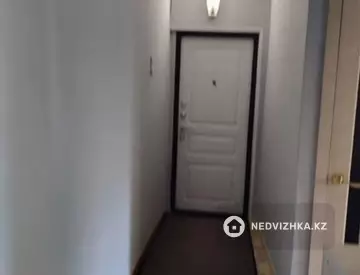 2-комнатная квартира, этаж 4 из 9, 59 м², миниатюра 6