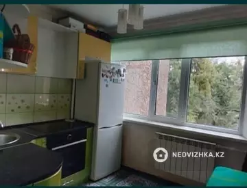 2-комнатная квартира, этаж 4 из 9, 59 м², миниатюра 7