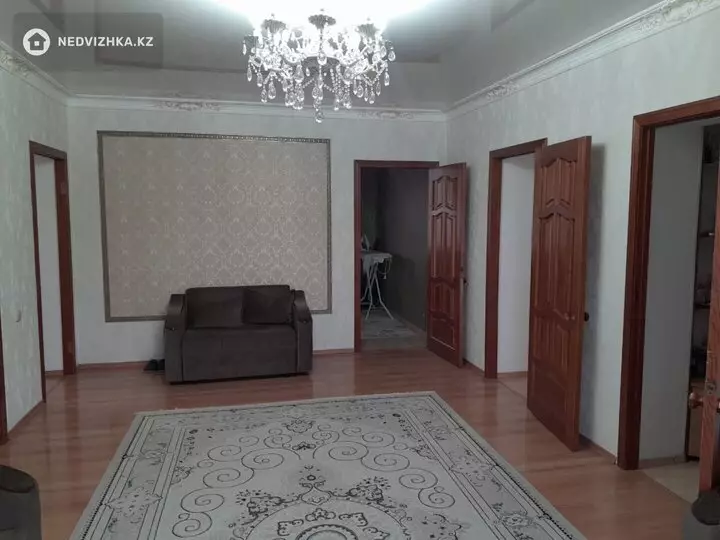 6-комнатный дом, 10 соток, 124 м², фотография 3
