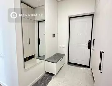 2-комнатная квартира, этаж 10 из 16, 60 м², миниатюра 10