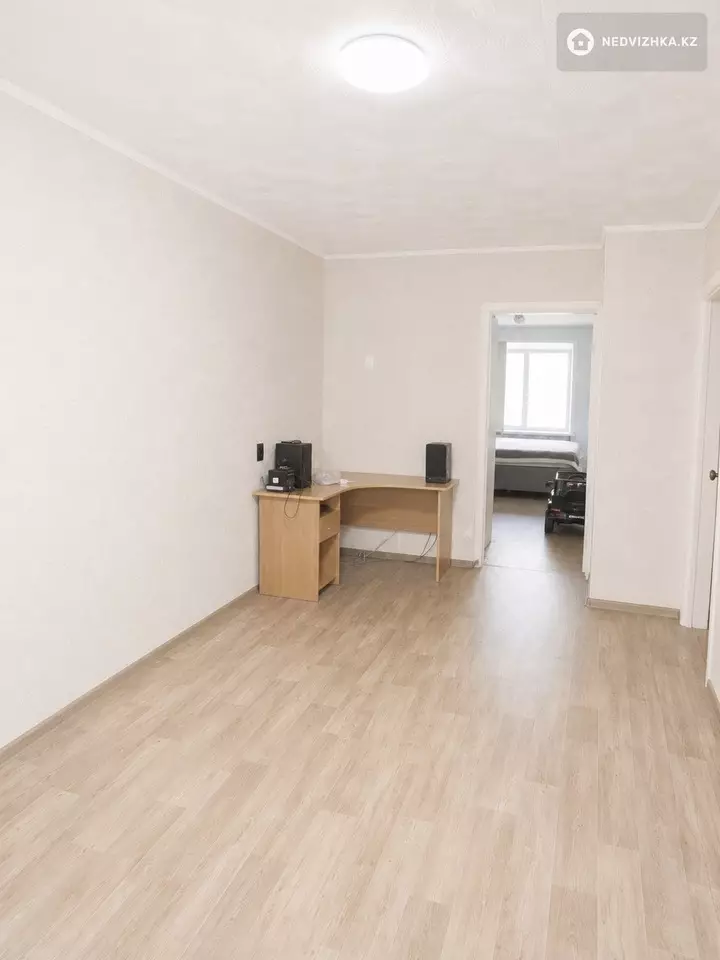 2-комнатная квартира, этаж 1 из 5, 44 м², фотография 2