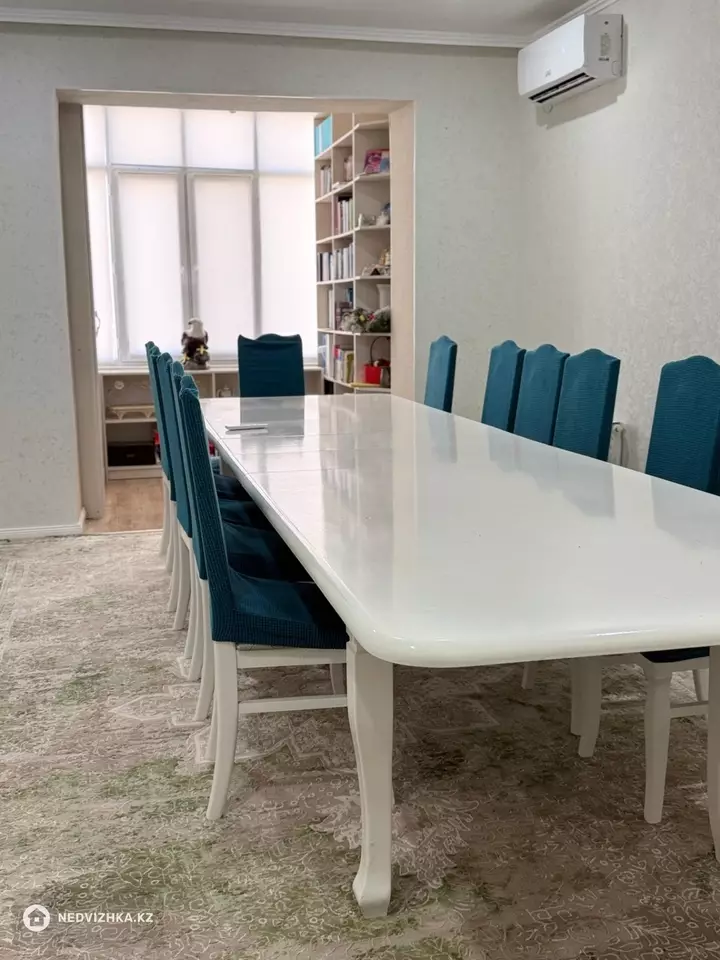 2-комнатная квартира, этаж 5 из 5, 59 м², фотография 2