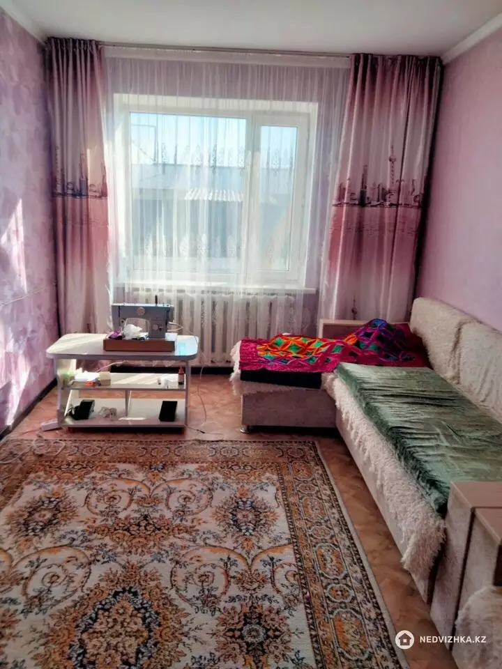 4-комнатная часть дома, 10 соток, 90 м²