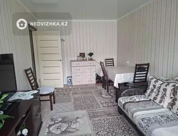 2-комнатная квартира, этаж 4 из 5, 45 м²