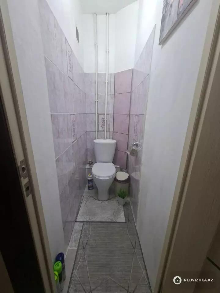 2-комнатная квартира, этаж 4 из 5, 45 м², фотография 4