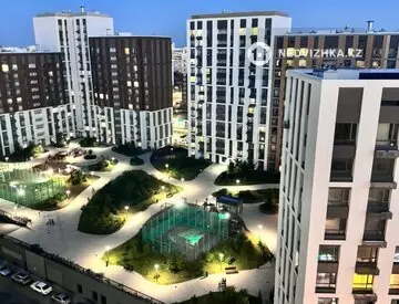2-комнатная квартира, этаж 14 из 17, 44 м², миниатюра 3