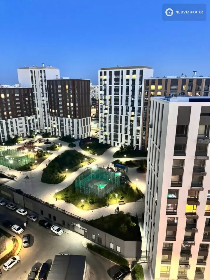 2-комнатная квартира, этаж 14 из 17, 44 м², фотография 3