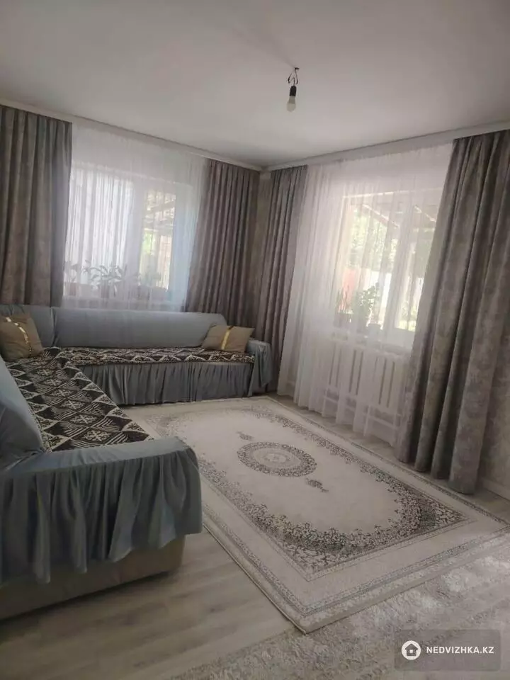 5-комнатный дом, 10 соток, 150 м², фотография 3